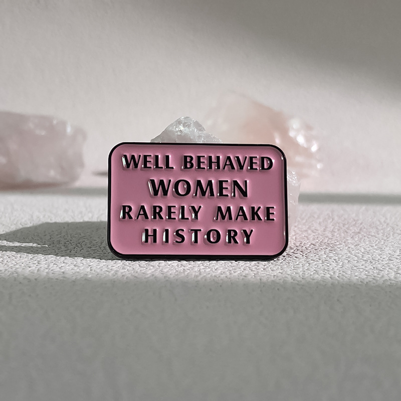 Alfinetes Esmaltados para Mulh - Jewelry Making History avaliação e preço